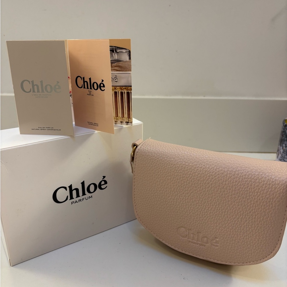 CHLOE Wristlet Makeup Cosmetics Pouch ~5x6” with Logo Strap Blush Pink Beige NIB